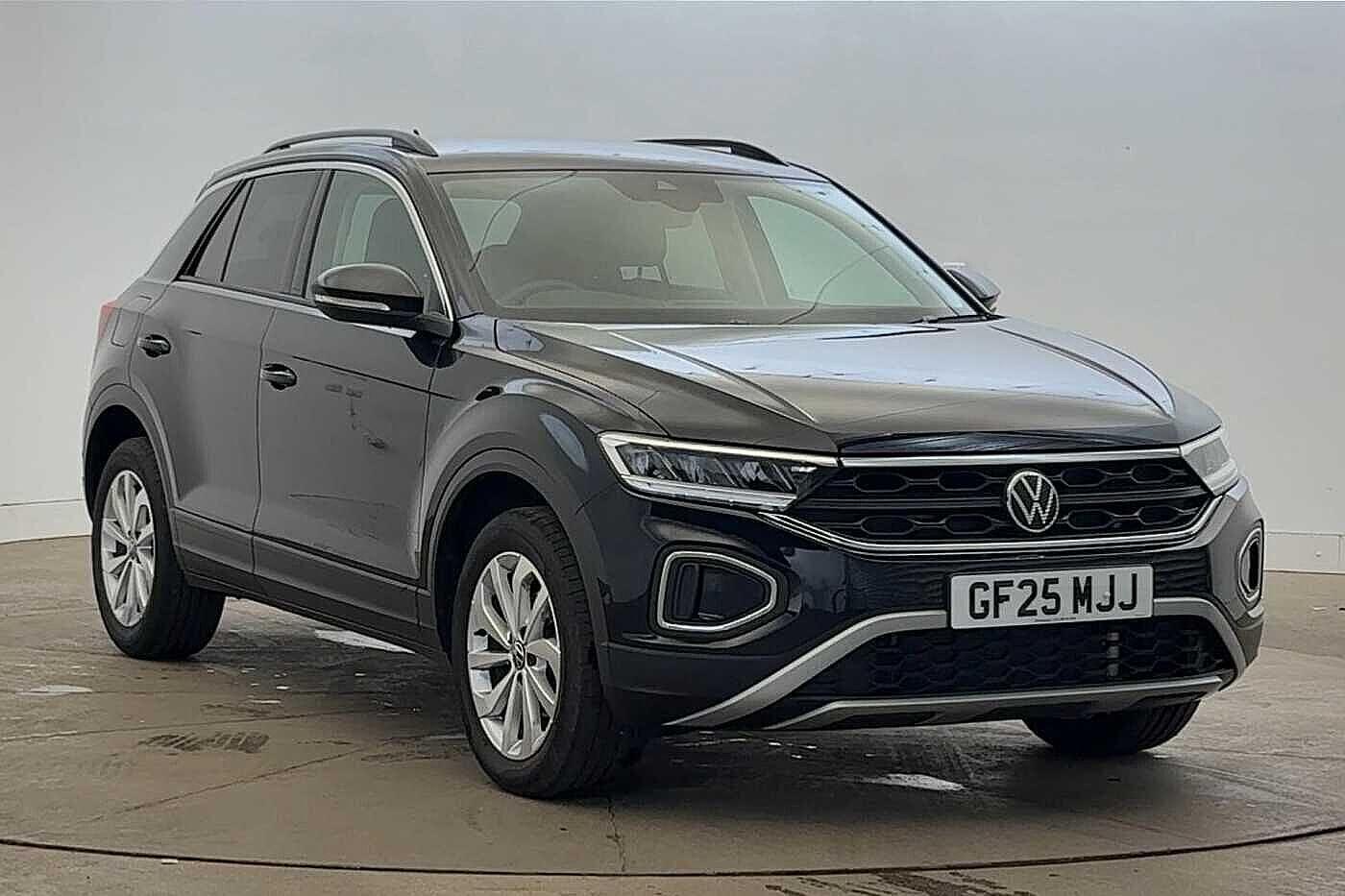 Used Volkswagen T-Roc 2025 for sale - 76330722: Photo 1