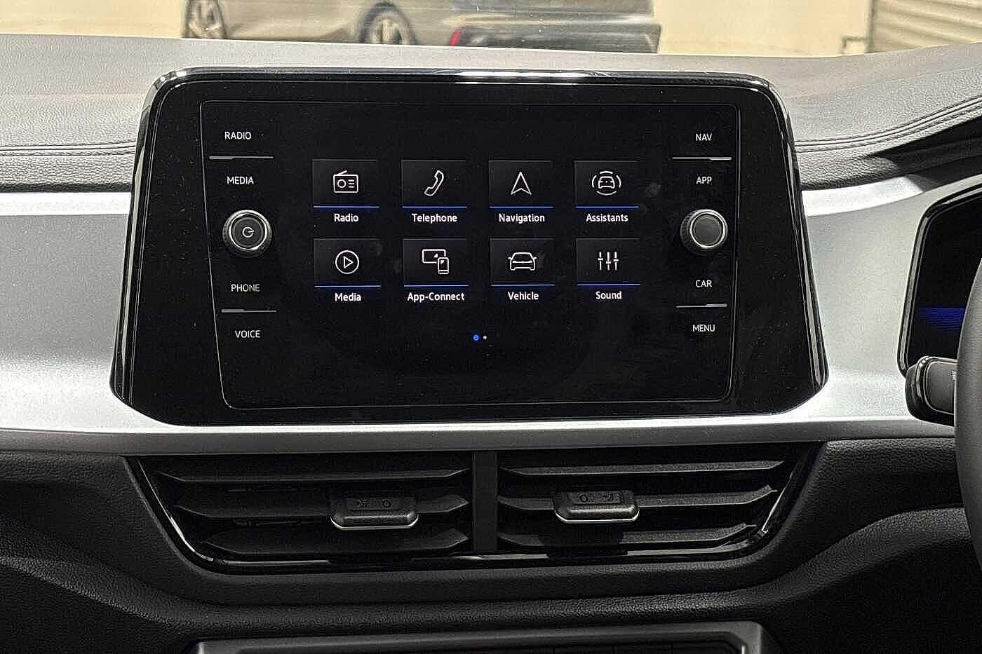 Used Volkswagen T-Roc 2025 for sale - 76330722: Photo 12