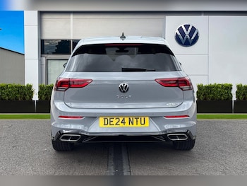 Used Volkswagen Golf 2024 for sale - 75367762: Photo