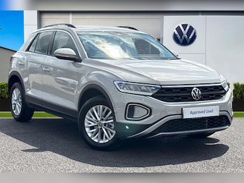 Used Volkswagen T-Roc 2025 for sale - 78659494: Photo