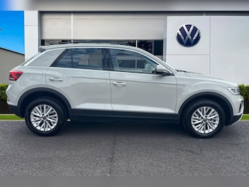 Used Volkswagen T-Roc 2025 for sale - 78659494: Photo