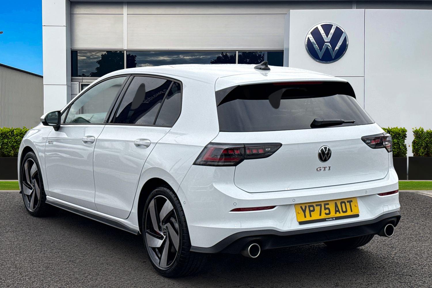 Used Volkswagen Golf 2025 for sale - 77382634: Photo 2