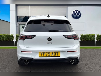 Used Volkswagen Golf 2025 for sale - 77382634: Photo