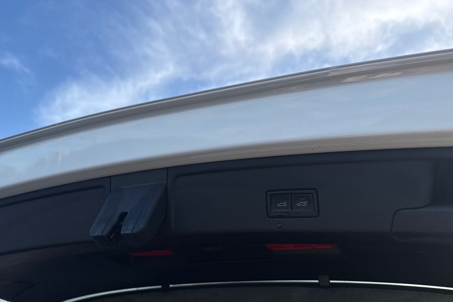 Used Volkswagen Touareg 2023 for sale - 77368391: Photo 32