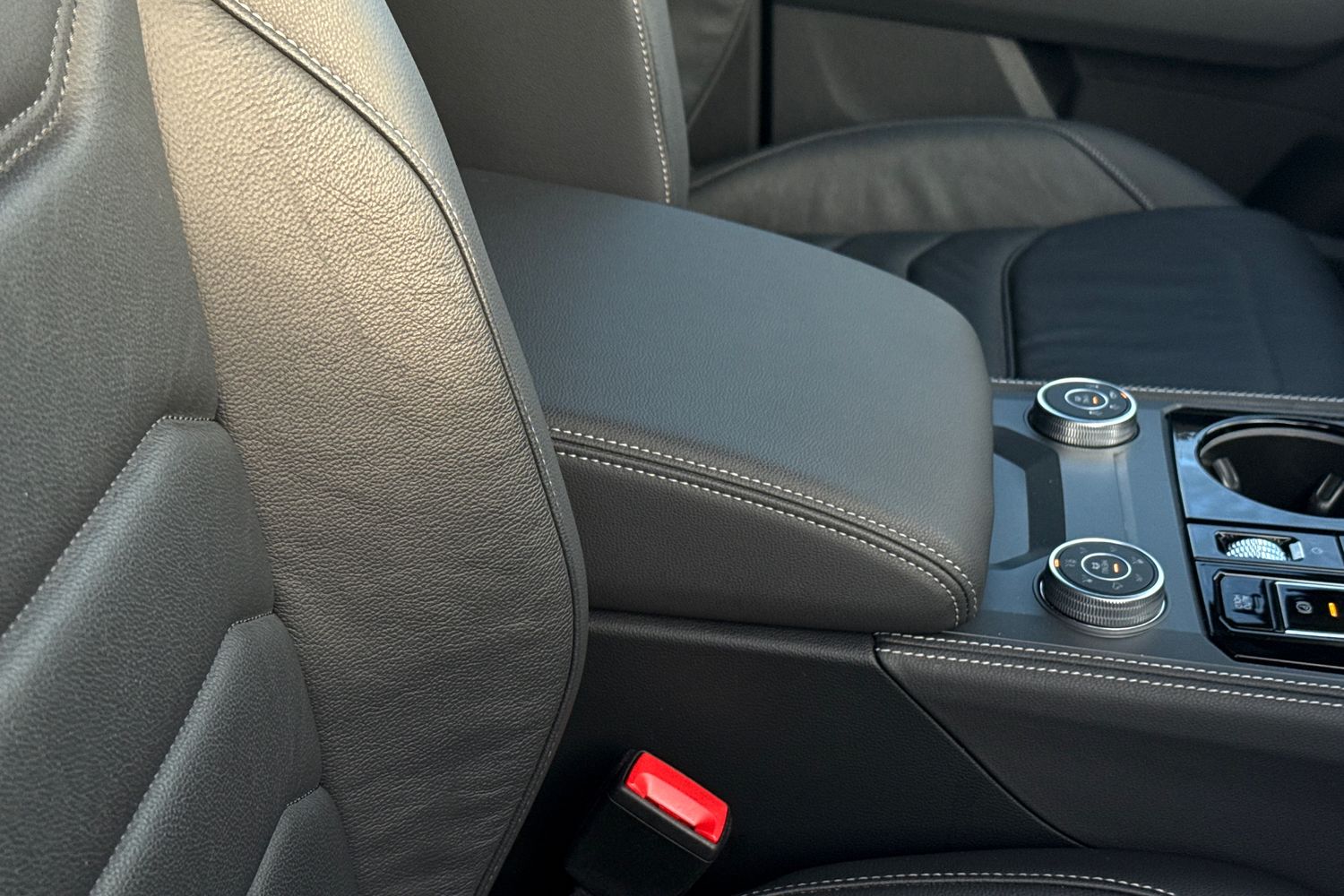 Used Volkswagen Touareg 2023 for sale - 77368391: Photo 35