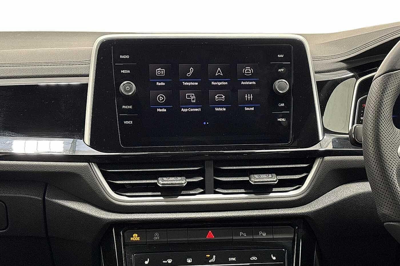 Used Volkswagen T-Roc 2025 for sale - 77436000: Photo 12