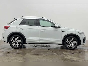 Used Volkswagen T-Roc 2025 for sale - 77436000: Photo