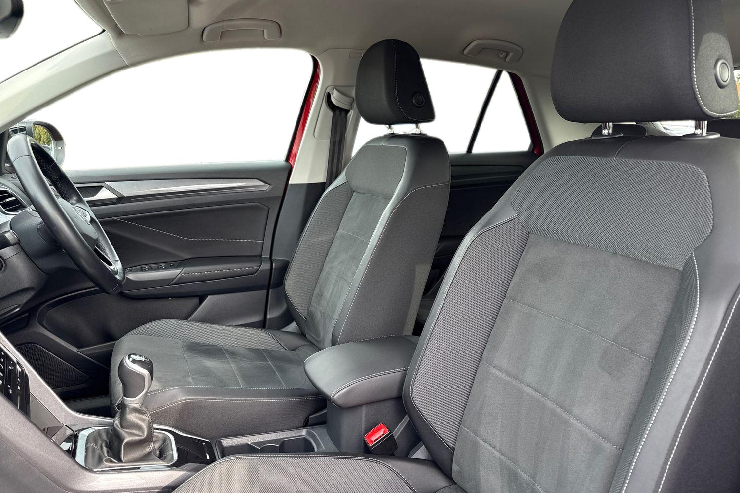 Used Volkswagen T-Roc 2023 for sale - 76148867: Photo 16