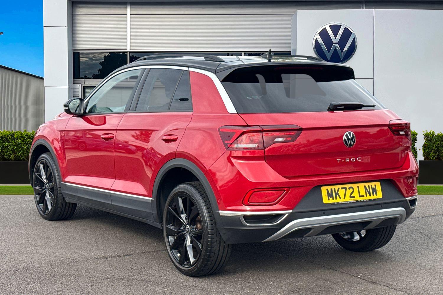 Used Volkswagen T-Roc 2023 for sale - 76148867: Photo 2