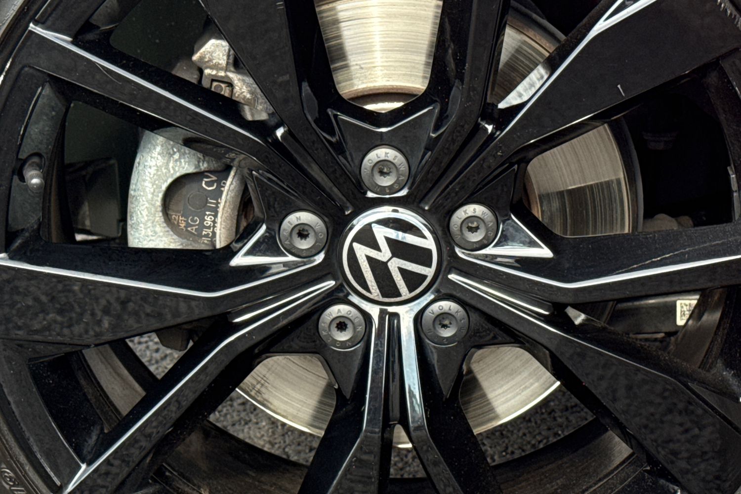 Used Volkswagen T-Roc 2023 for sale - 76148867: Photo 42