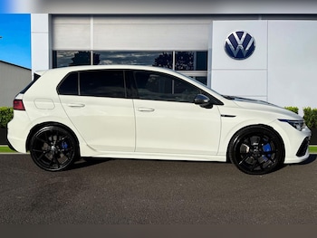 Used Volkswagen Golf 2023 for sale - 76641868: Photo