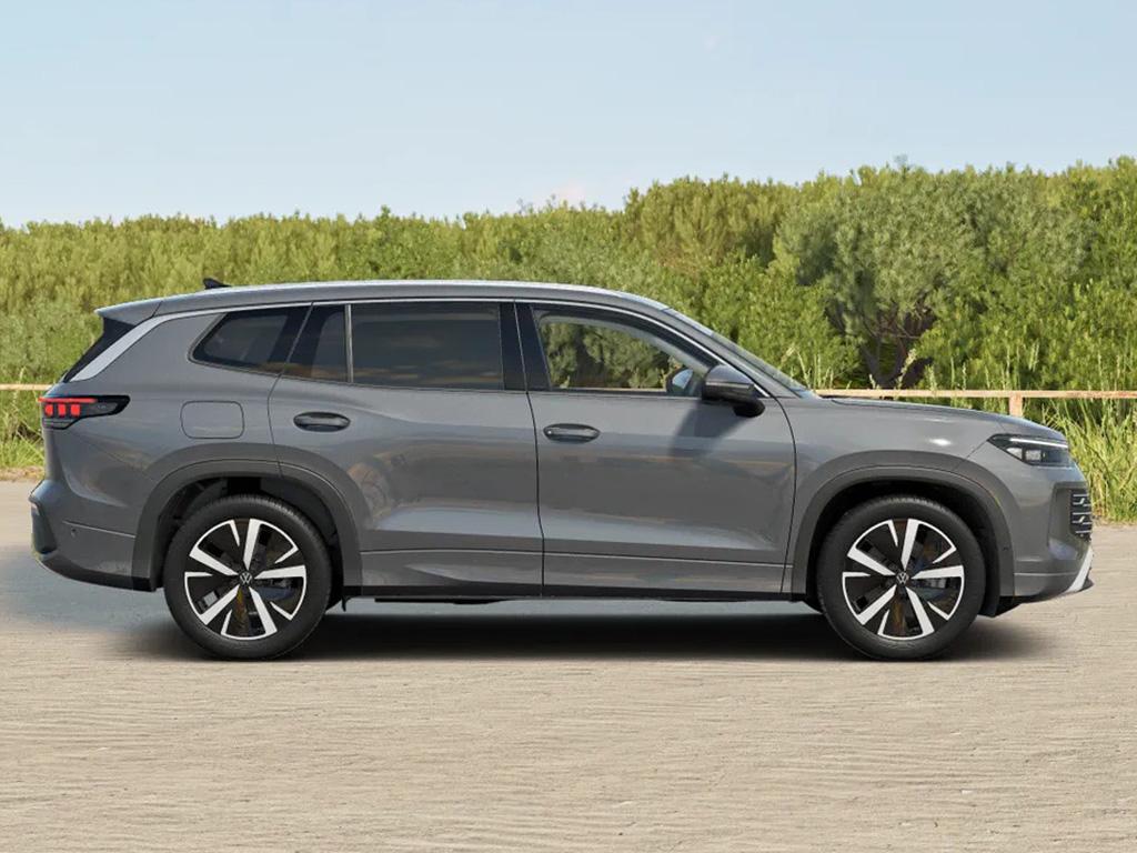 Used Volkswagen Touran 2026 for sale - 77719367: Photo 2