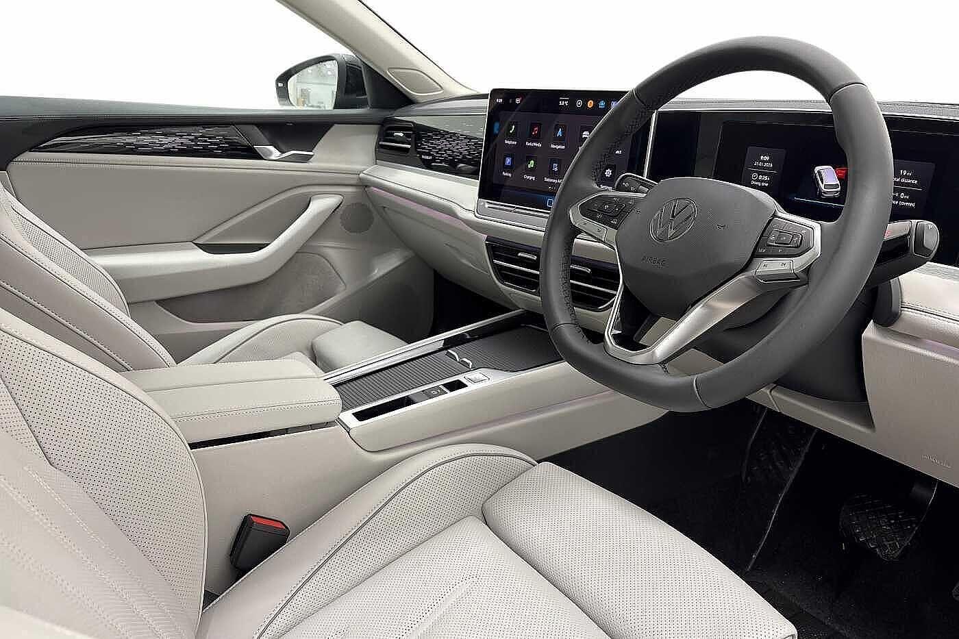 Used Volkswagen Passat 2025 for sale - 77340859: Photo 6