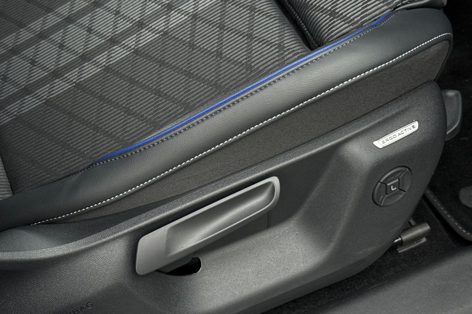 Used Volkswagen Touran 2025 for sale - 77700637: Photo 35