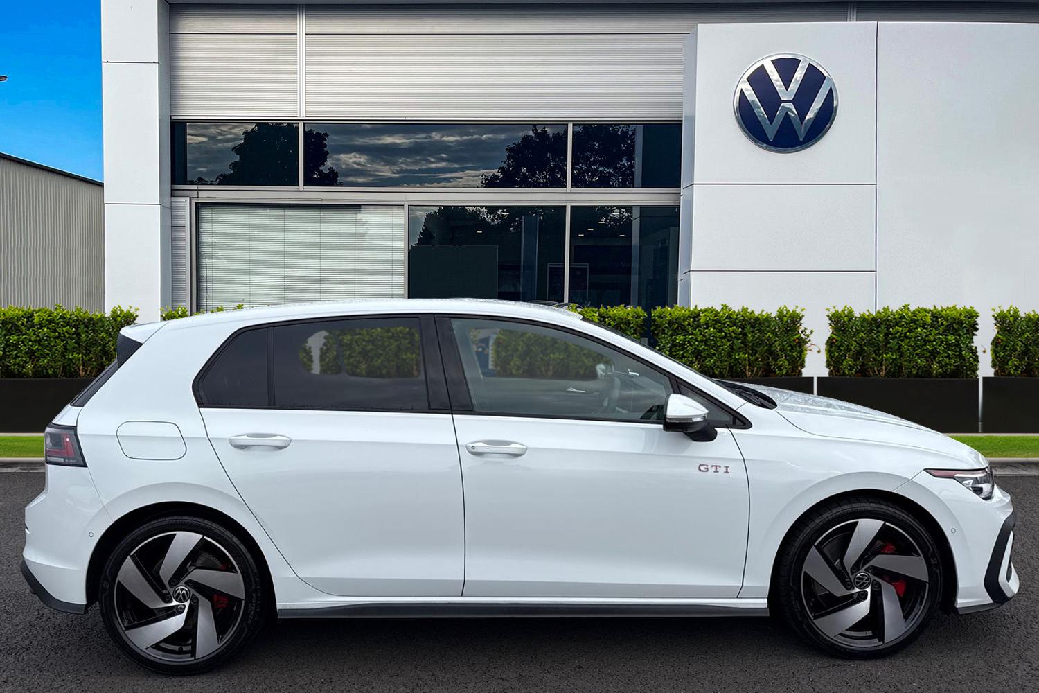 Used Volkswagen Golf 2025 for sale - 77072022: Photo 3