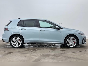 Used Volkswagen Golf 2025 for sale - 78852327: Photo