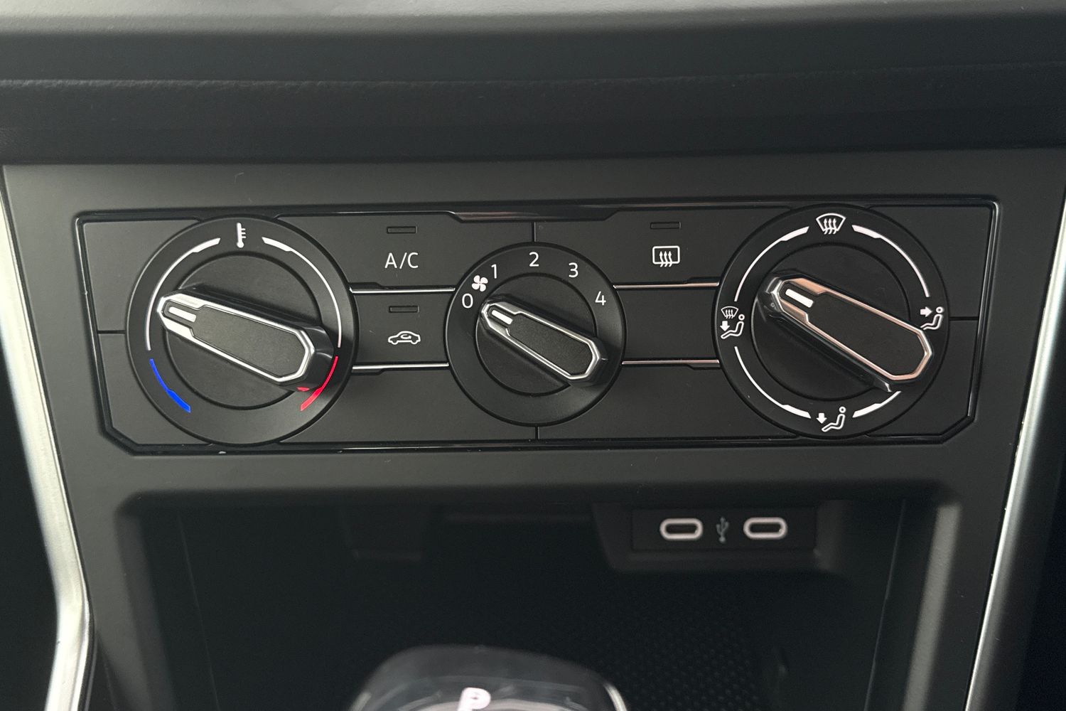 Used Volkswagen Polo 2024 for sale - 76617105: Photo 22