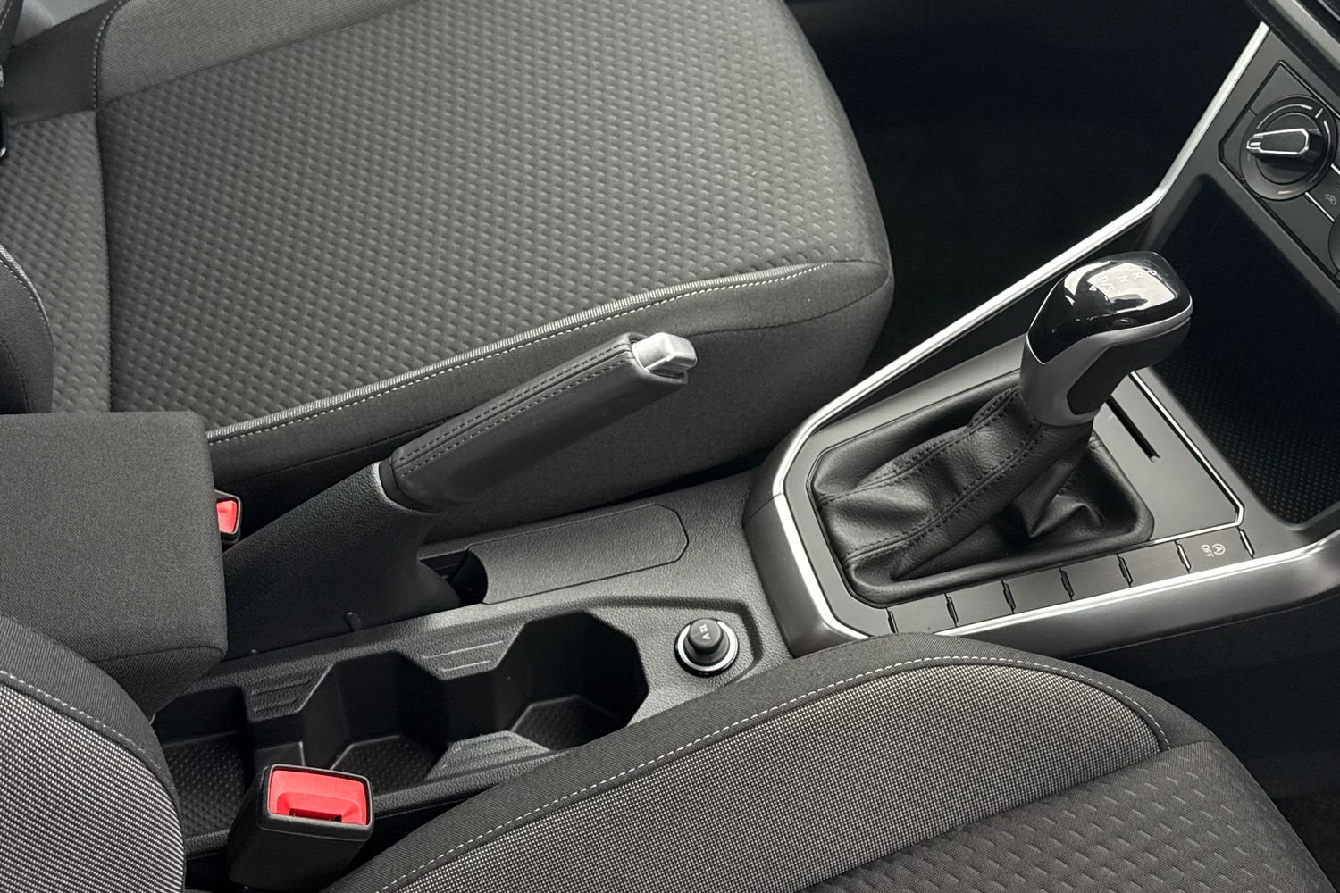 Used Volkswagen Polo 2024 for sale - 76617105: Photo 23