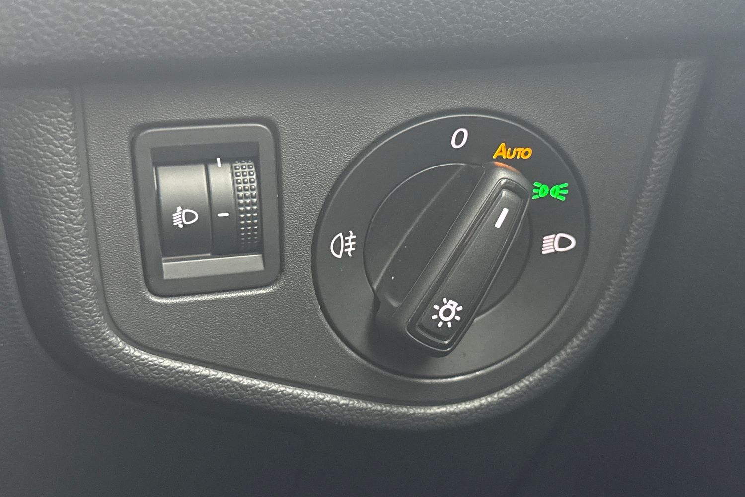 Used Volkswagen Polo 2024 for sale - 76617105: Photo 31