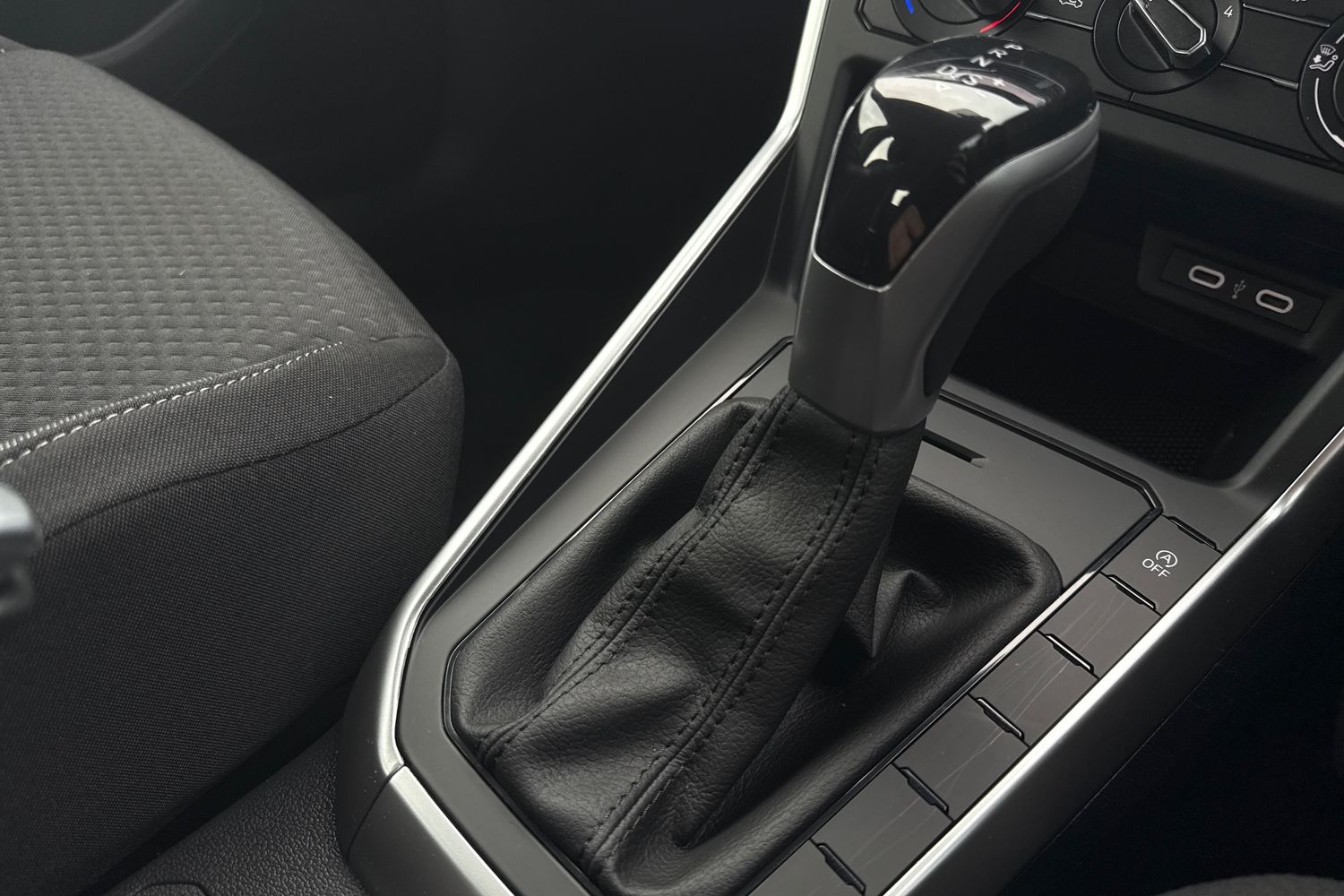 Used Volkswagen Polo 2024 for sale - 76617105: Photo 33