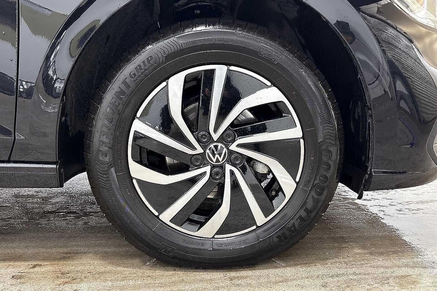 Used Volkswagen Polo 2024 for sale - 76617105: Photo 5