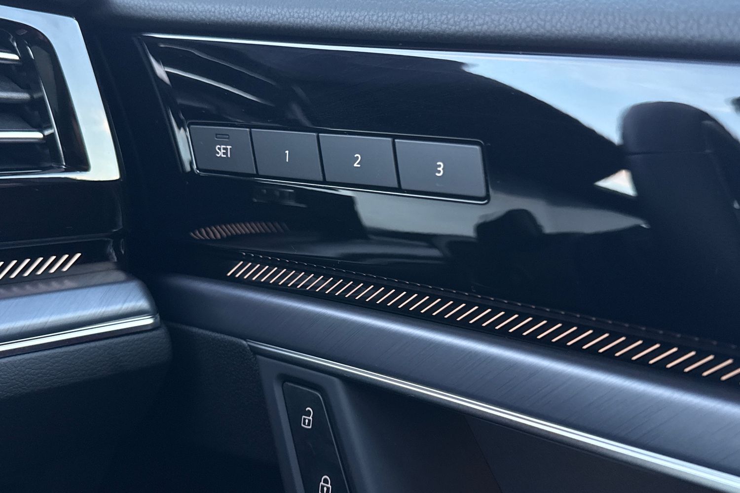 Used Volkswagen Touareg 2025 for sale - 76789723: Photo 39