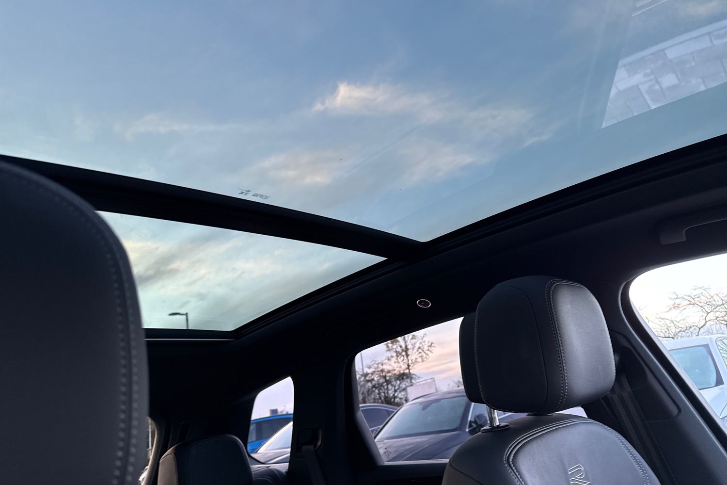 Used Volkswagen Touareg 2025 for sale - 76789723: Photo 48