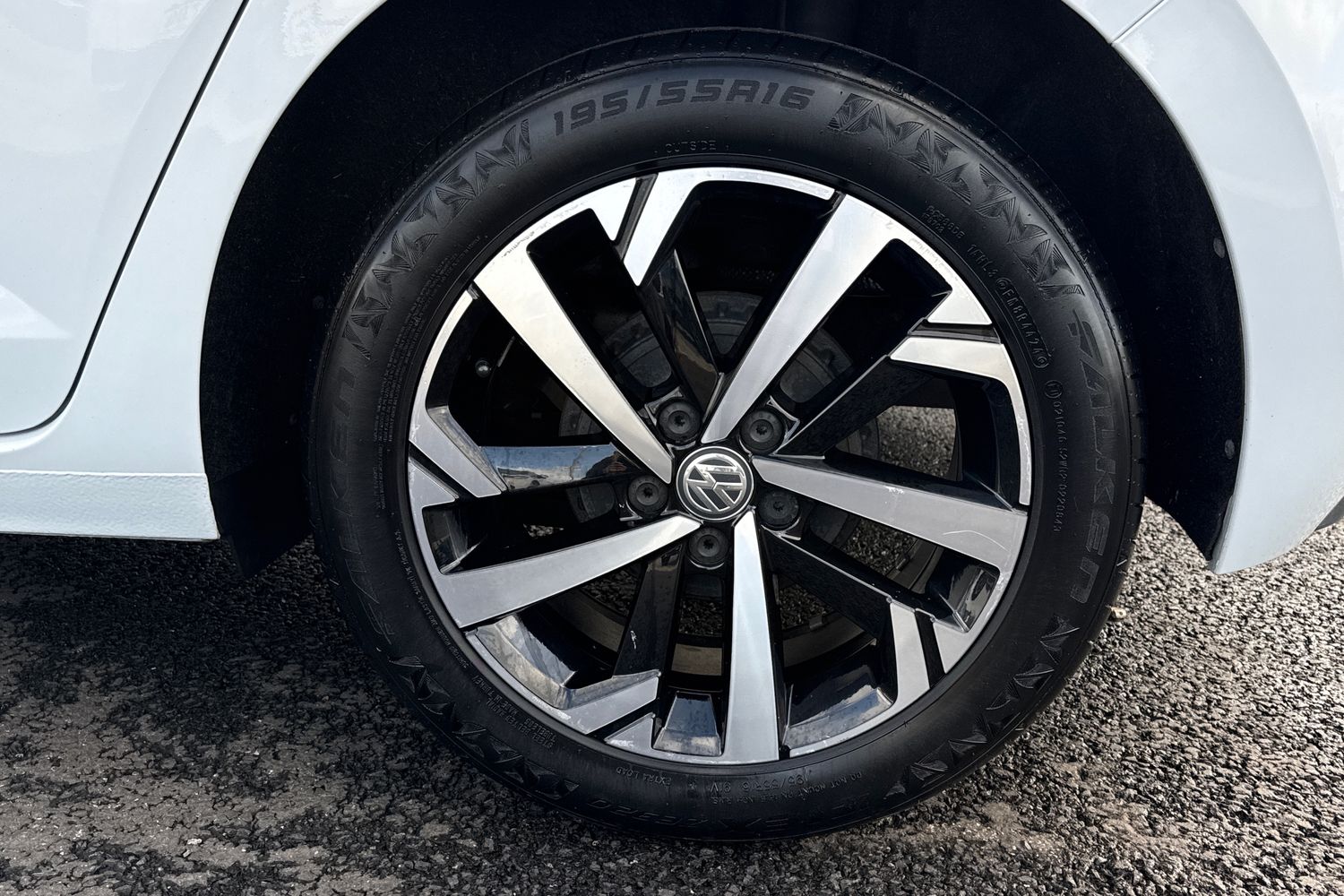 Used Volkswagen Polo 2020 for sale - 77692200: Photo 11