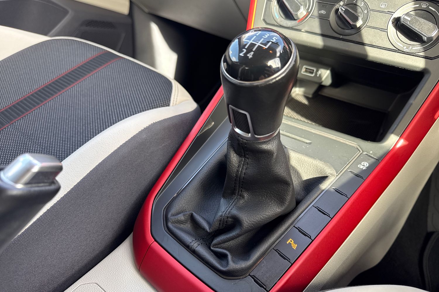 Used Volkswagen Polo 2020 for sale - 77692200: Photo 34