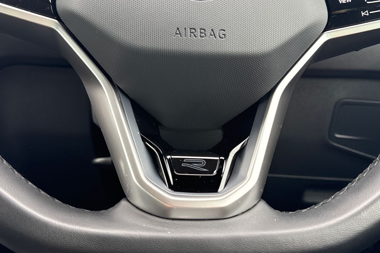 Used Volkswagen Tiguan 2023 for sale - 77989576: Photo 35