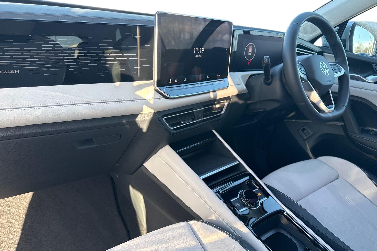 Used Volkswagen Tiguan 2025 for sale - 77355459: Photo 15