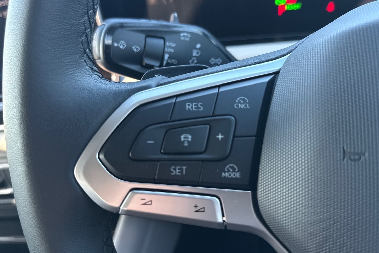 Used Volkswagen Tiguan 2025 for sale - 77355459: Photo 35