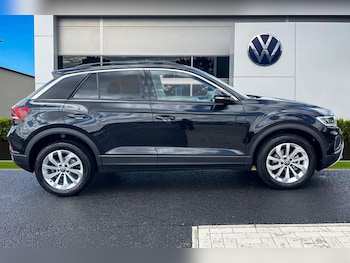 Used Volkswagen T-Roc 2025 for sale - 75474909: Photo