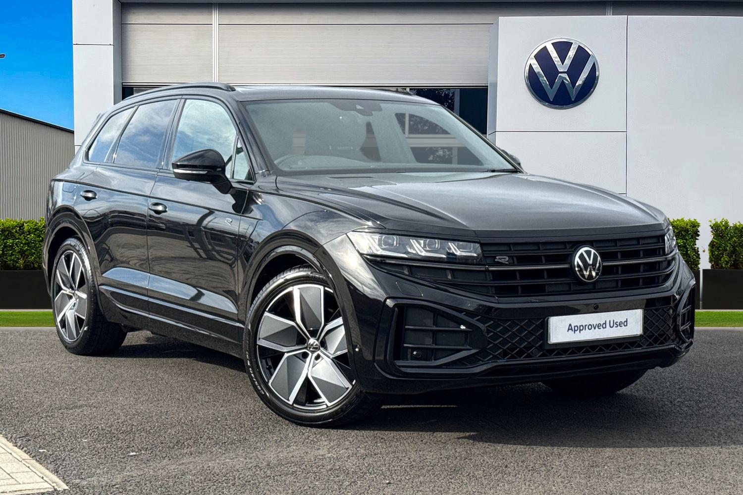 Used Volkswagen Touareg 2025 for sale - 77719234: Photo 1