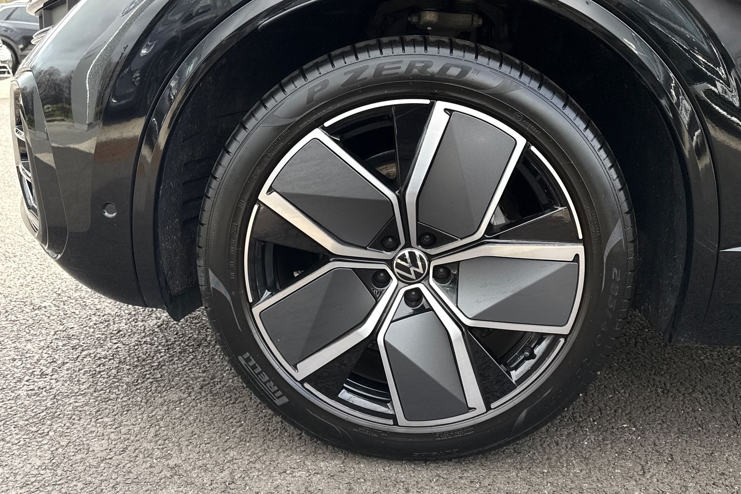 Used Volkswagen Touareg 2025 for sale - 77719234: Photo 13