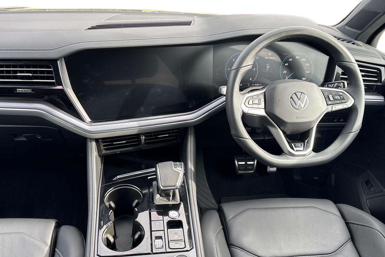 Used Volkswagen Touareg 2025 for sale - 77719234: Photo 18