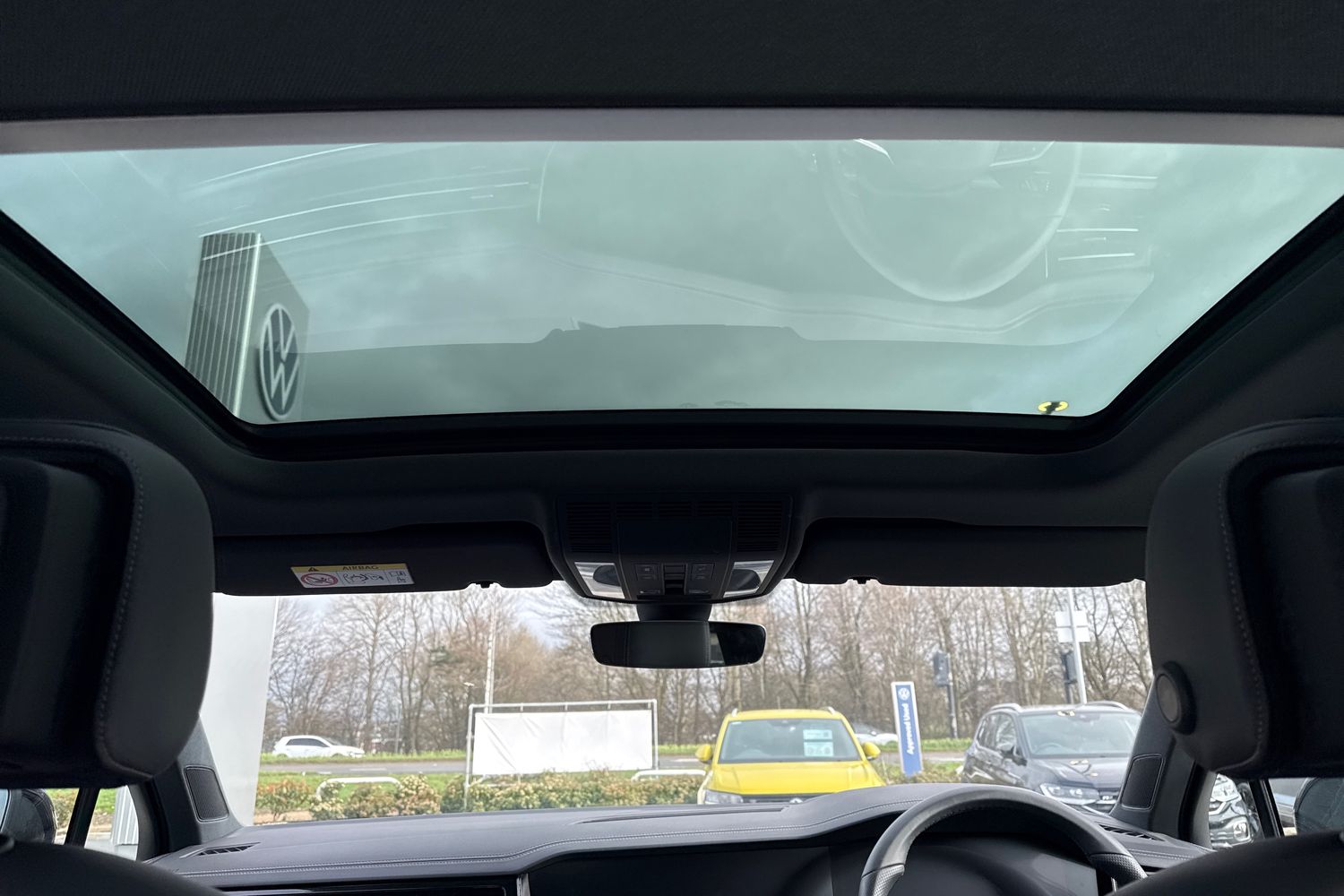 Used Volkswagen Touareg 2025 for sale - 77719234: Photo 32