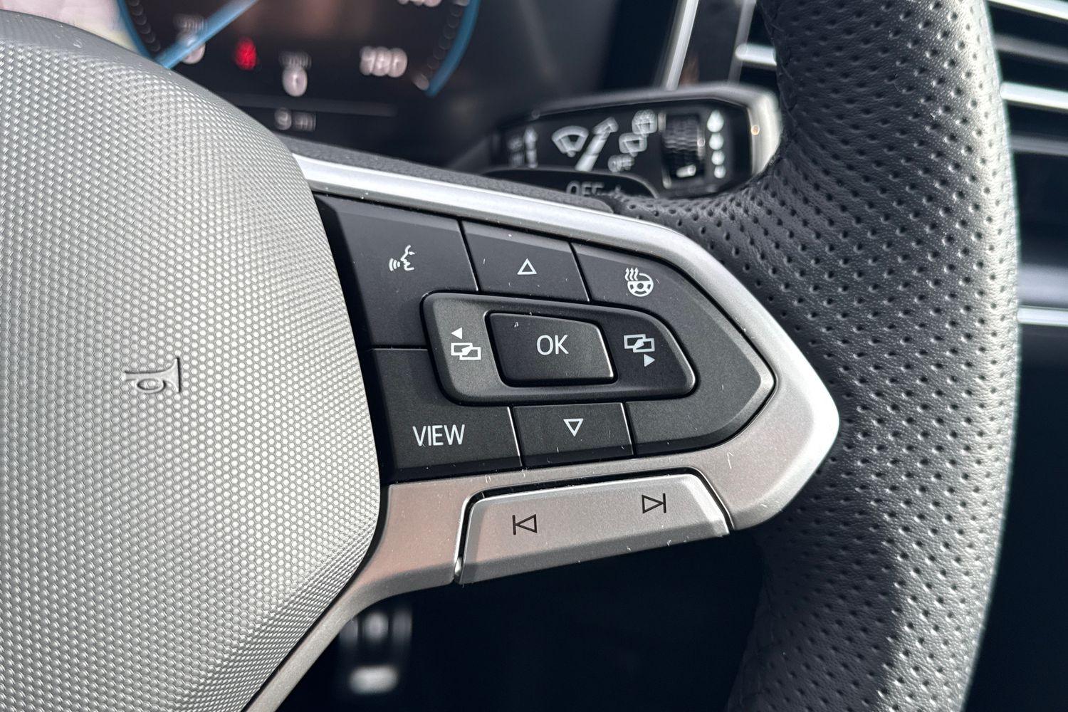 Used Volkswagen Touareg 2025 for sale - 77719234: Photo 37