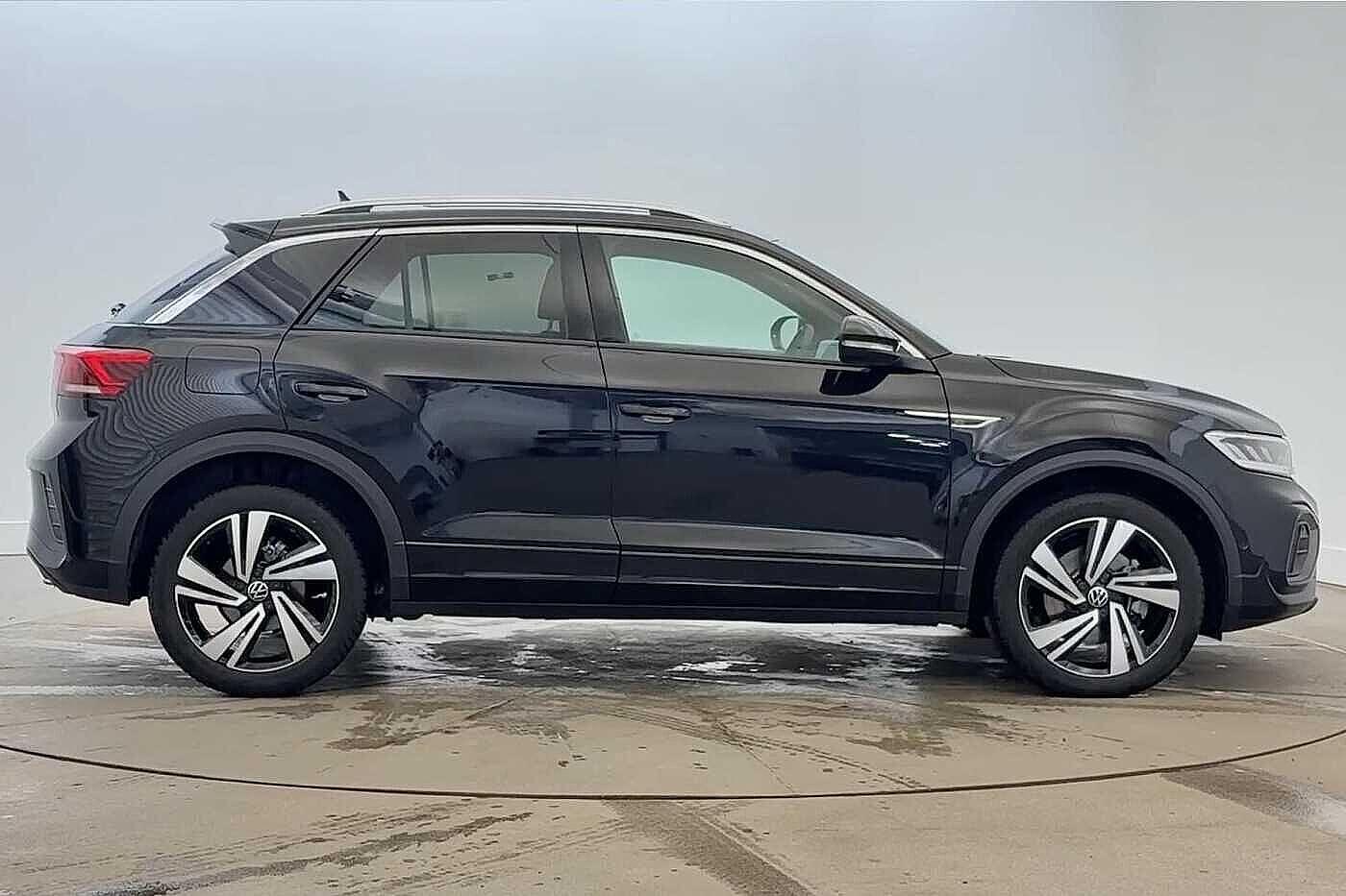 Used Volkswagen T-Roc 2025 for sale - 77593609: Photo 4