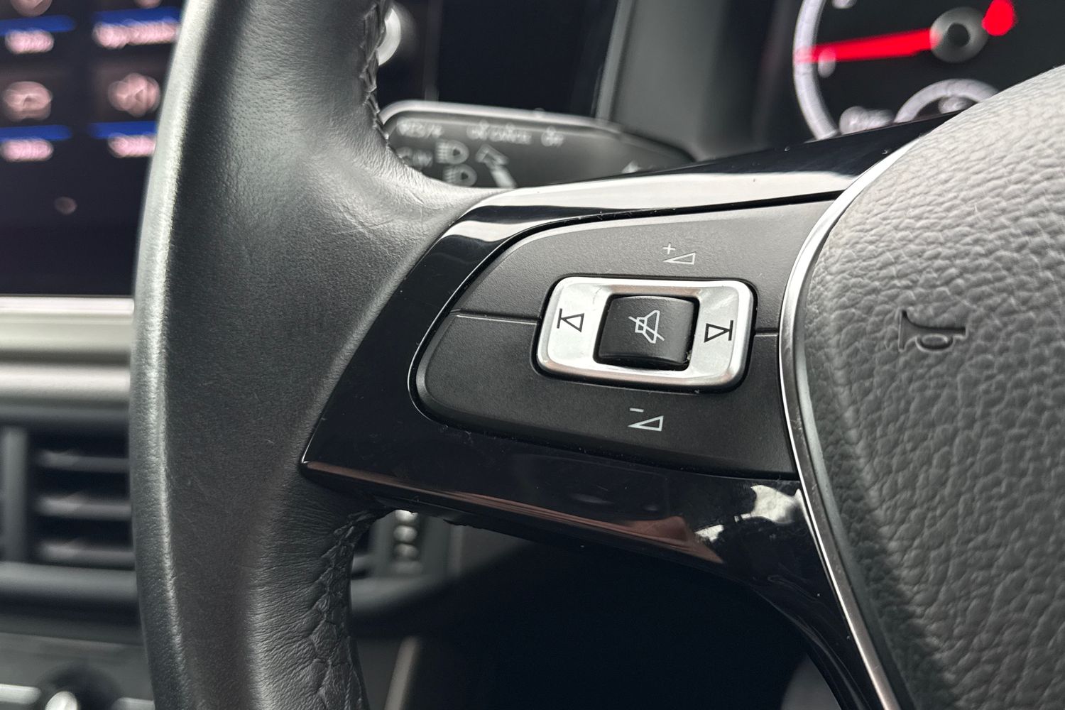 Used Volkswagen Polo 2019 for sale - 77515034: Photo 31