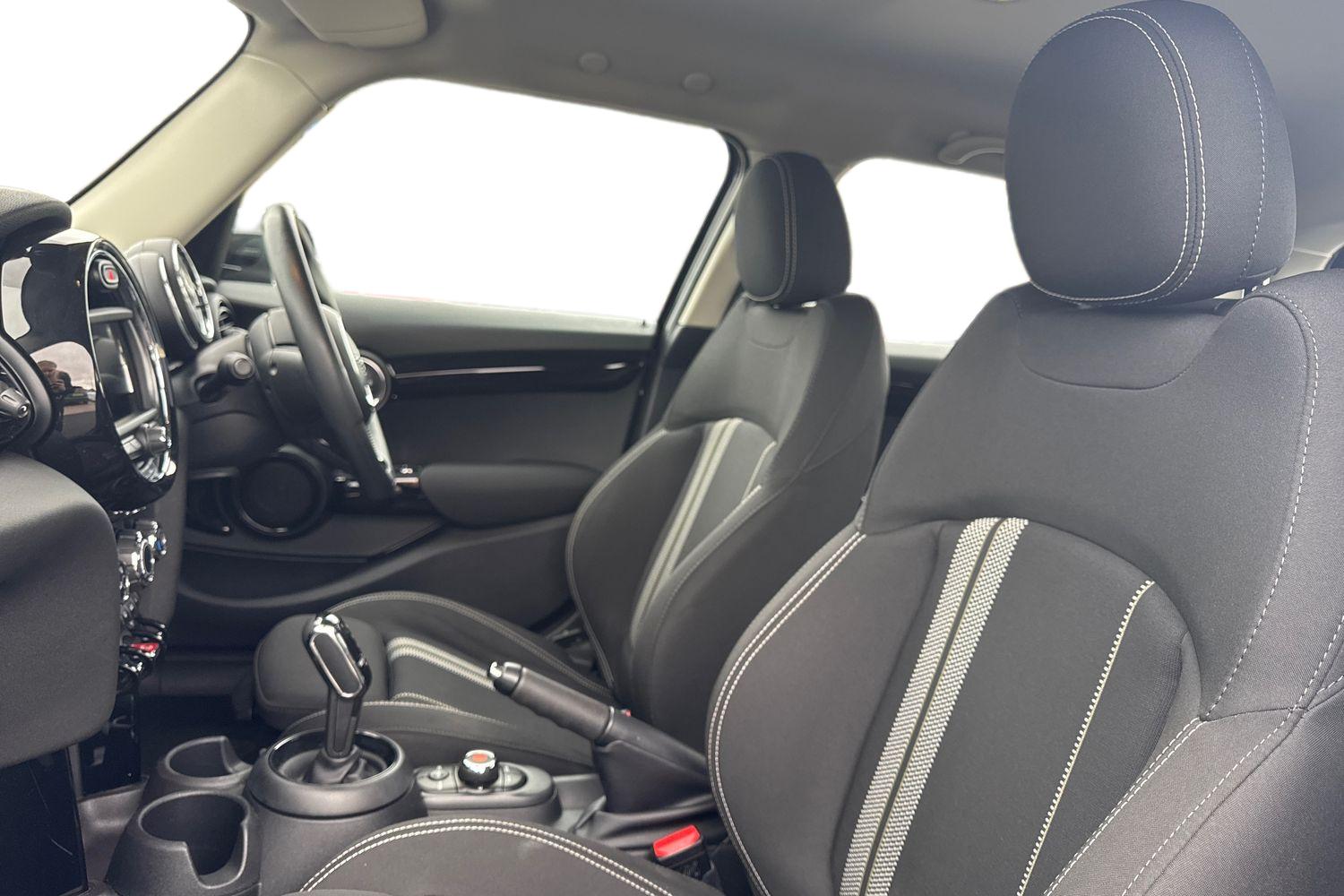 Used MINI Hatch 2020 for sale - 76453533: Photo 11