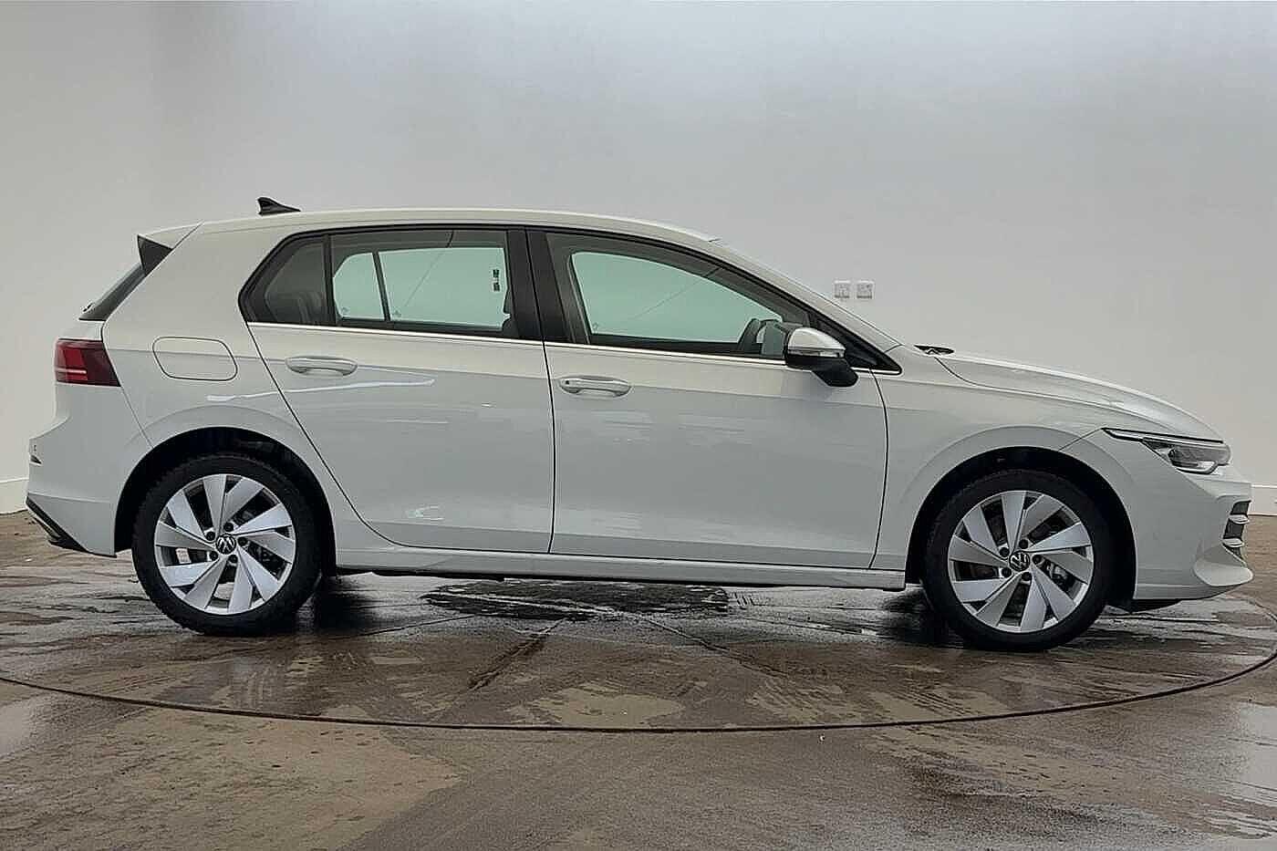 Used Volkswagen Golf 2025 for sale - 76495061: Photo 4