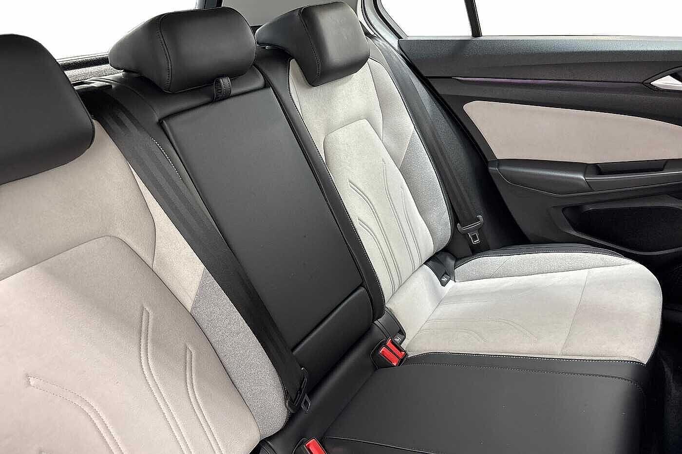 Used Volkswagen Golf 2025 for sale - 76495061: Photo 9