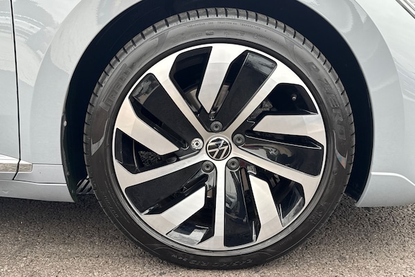 Used Volkswagen Arteon 2024 for sale - 76304645: Photo 10