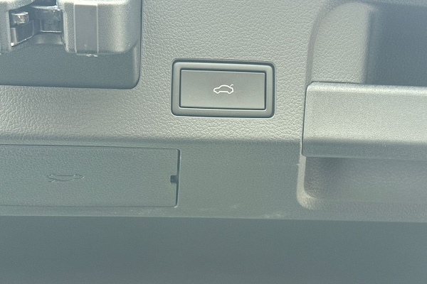 Used Volkswagen Arteon 2024 for sale - 76304645: Photo 25