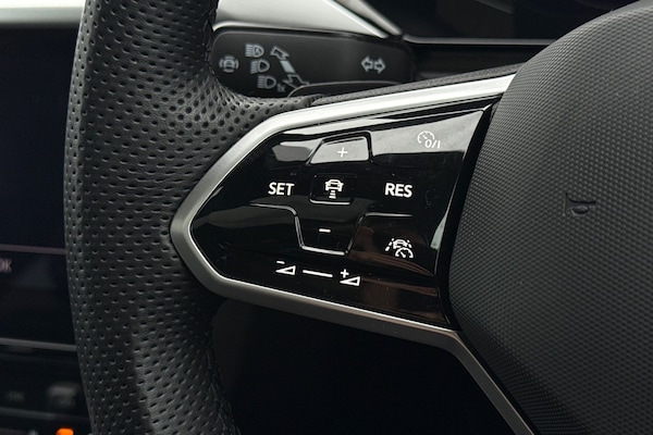 Used Volkswagen Arteon 2024 for sale - 76304645: Photo 38