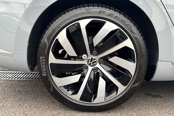 Used Volkswagen Arteon 2024 for sale - 76304645: Photo 9