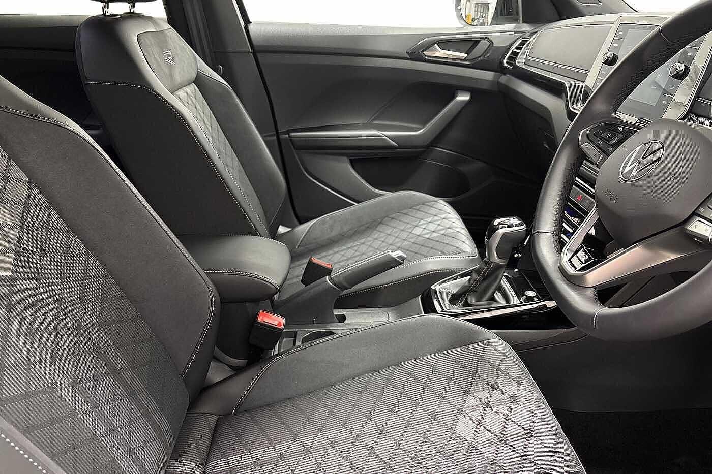 Used Volkswagen T-Cross 2025 for sale - 77546365: Photo 10