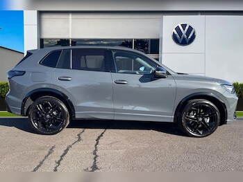 Used Volkswagen Tiguan 2025 for sale - 77747748: Photo