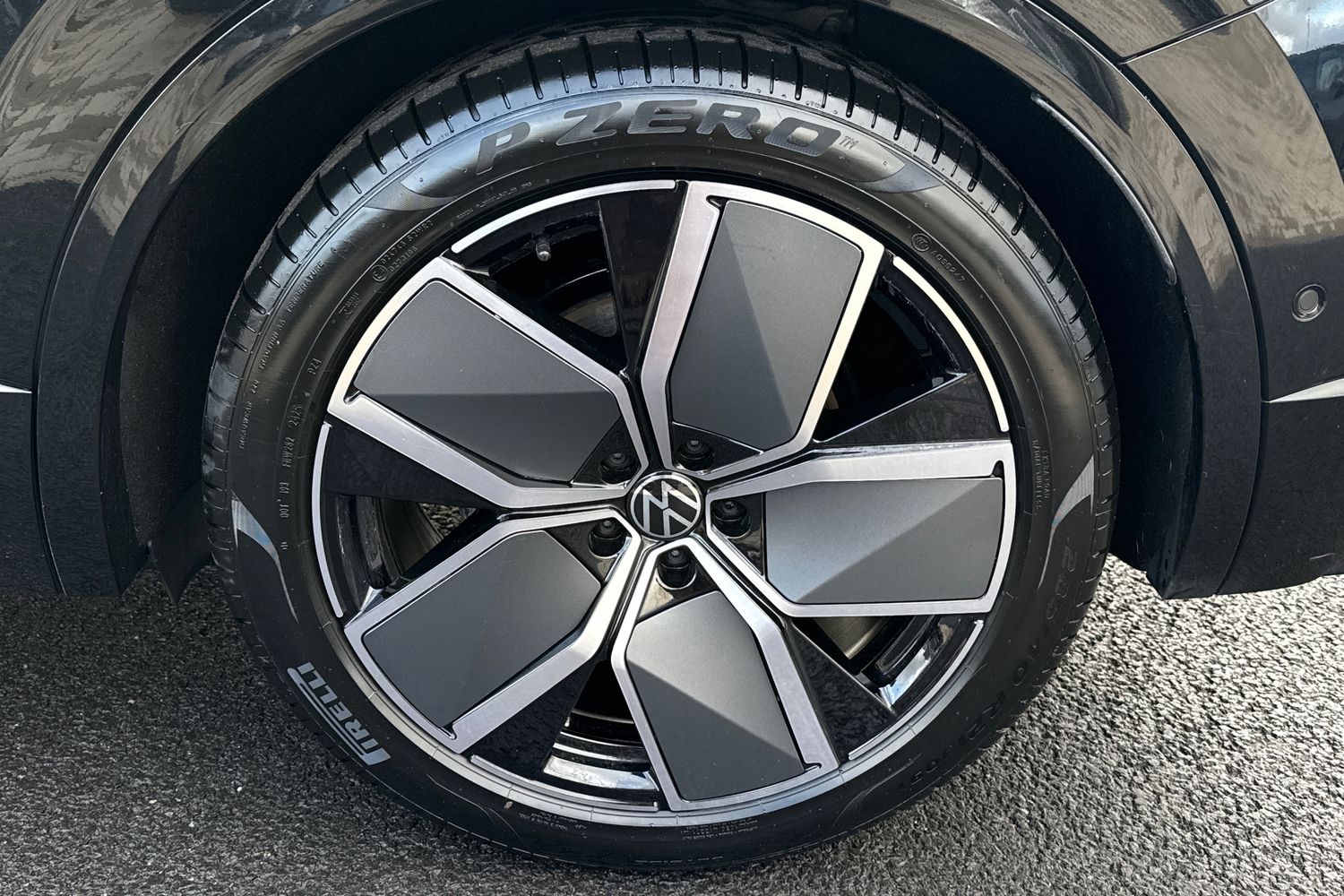 Used Volkswagen Touareg 2025 for sale - 77473178: Photo 10